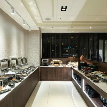 Spring Rhapsody Hotel Отели рядом с достопримечательностью «Железнодорожная станция Синьужи»