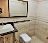 Hotel Shivam Residency 賴布爾住宿飯店