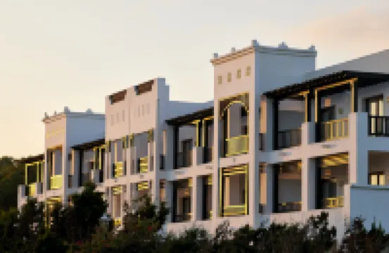 ไอเบอโรสตาร์ เวฟส์ ซาอิเดีย โรงแรมใน