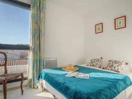 Aubépines Отели рядом с достопримечательностью «Camping Le Palais De La Mer | Camping Sainte-Marie-la-Mer»