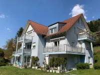 Apartment Schwarz Waldperle Hotels near Steinperlenhexe