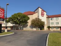 Red Roof Inn San Antonio - Airport Hotels in Bexar County