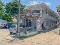 Penginapan Diar near Pantai Santolo Mitra RedDoorz Hotel dekat Pantai Karang Papak