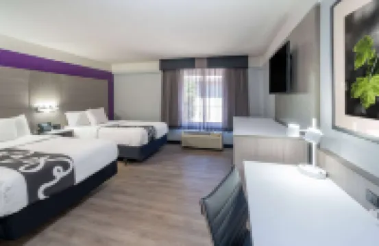 La Quinta Inn & Suites by Wyndham Birmingham Hoover