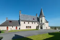 Chateau le Prieure Saumur - la Maison Younan