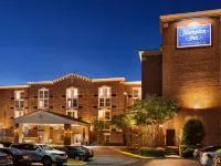 Hampton Inn Columbia-Downtown Historic District Hotels near Never Bust Chain