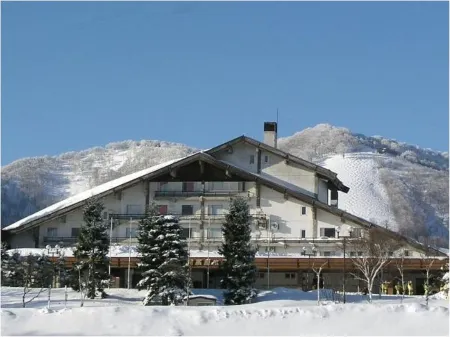 Madarao Kogen Hotel Отели в г. Иияма