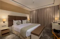2H Hotel