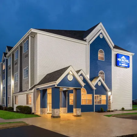 Microtel Inn & Suites by Wyndham Independence