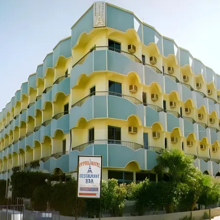 Eiffel Hotel Hurghada