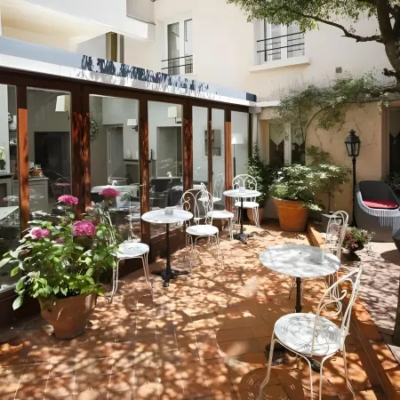 Hôtel la Résidence du Berry