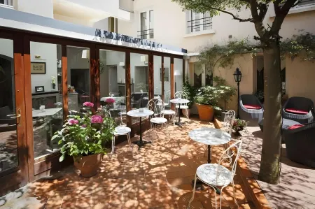 Hôtel la Résidence du Berry