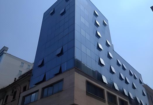 4. 모데르노 호텔 ..