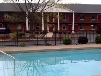 Bourbon Capital Inn Hotel a Bardstown