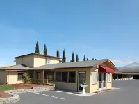 Rodeway Inn Medford South I-5 Hotels in Medford