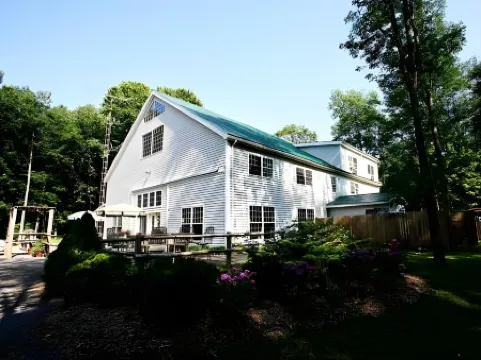 木製度假山林小屋