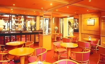 Hotel Europole