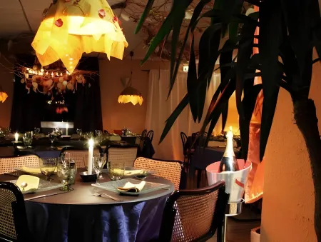 L'Usine Отели в г. Пьер-Персе