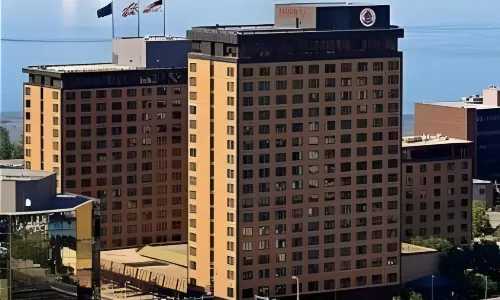 The Hotel Captain Cook