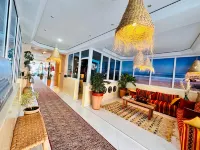 Locals Taghazout Surfcamp