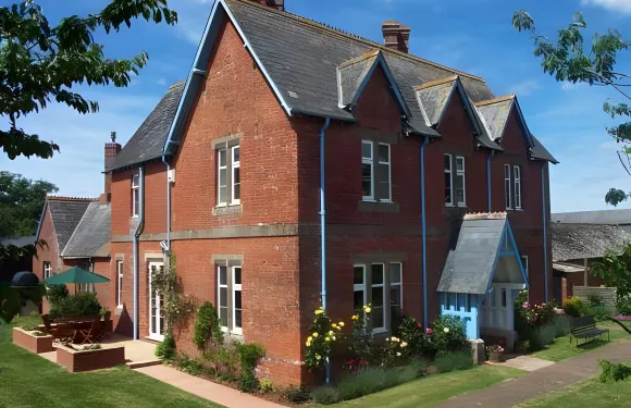 紐考特巴頓酒店