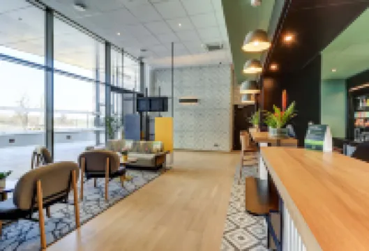 โรงแรม B&B Dijon Valmy Toison d'Or โรงแรมในดีฌง