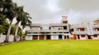 Nirvana Greens Hotels in Ujjain