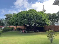 Sunset Hotel Entebbe Отели в г. Энтеббе
