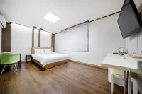 Gwangyang Raon Hotel - Spa