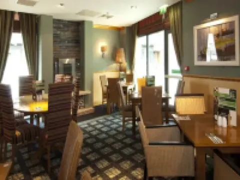 Premier Inn Falkirk North Hoteles en Falkirk