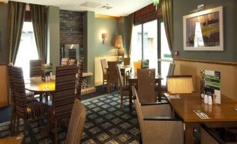 Premier Inn Falkirk North