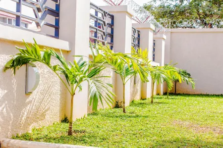 Tenny's Place Apartments