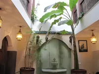 リヤド ムボヤャ シェ アリ ババ