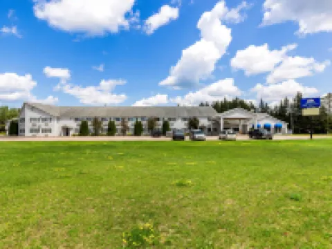 Americas Best Value Inn Tahquamenon Country Hotels in Luce County