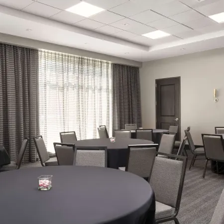 Hampton Inn & Suites Worcester
