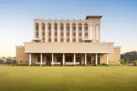 Jasraj Palace Yavatmal Hotel, a Member of Radisson Individuals Hotels near Maiya Rani Play Station