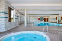 Days Inn & Suites by Wyndham West Edmonton