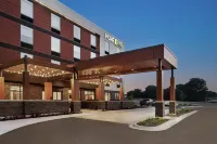 Home2 Suites by Hilton Madison Central Alliant Energy Center Hotels in Fitchburg