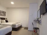 Pengkalan Dua Hotel dekat Pos Laju office