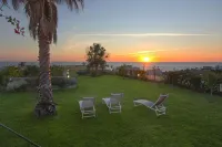 OraBlu Exclusive Villas Các khách sạn gần Giardini Ravino
