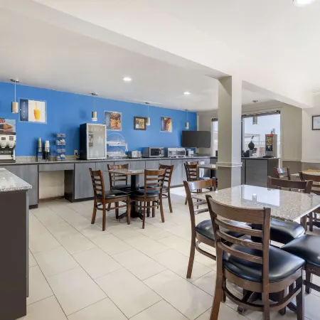 Best Western Post Inn Отели в г. Пост