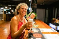 Crusoe's Retreat - Family Friendly - bar
