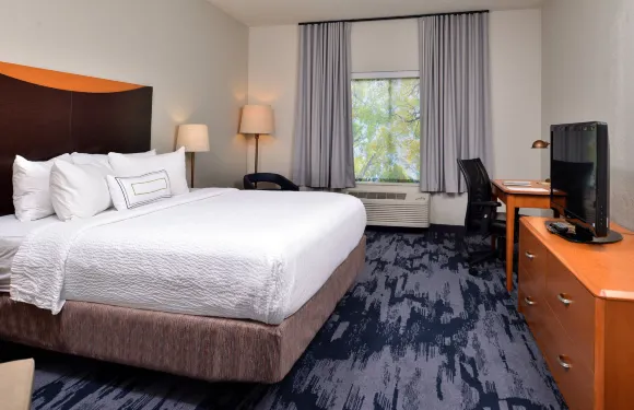 伯洛伊特萬楓酒店及套房