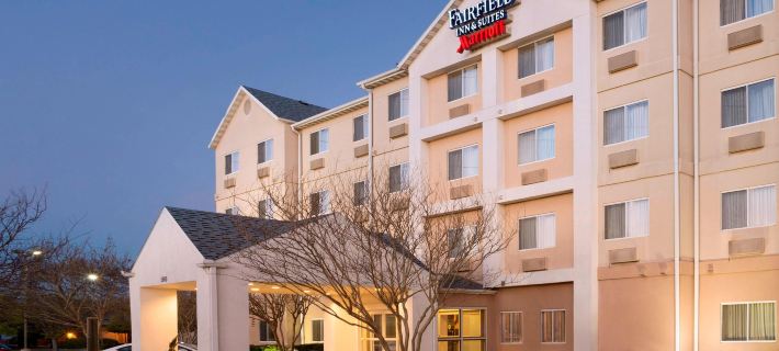 Fairfield Inn & Suites Fort Worth University Drive Hotels in Fort Worth