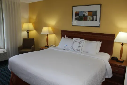 Fairfield Inn & Suites Kansas City Liberty Hotel a Kansas City
