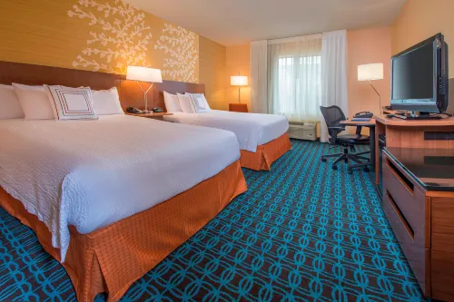 Fairfield Inn & Suites Frederick Отели в г. Балленджер Крик