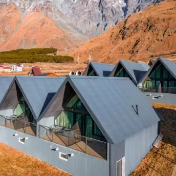 Kazbegi View Cottages