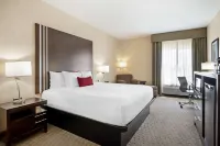 Best Western Plus Howe Inn