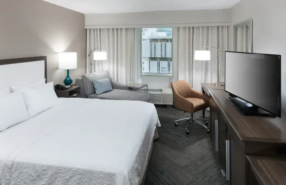 佛羅里達勞德代爾堡/歐萊斯區市中心歡朋酒店