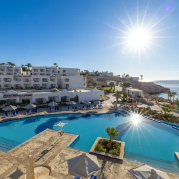 CONTINENTAL PLAZA BEACH RESORT by IHG Отели рядом с Аэропорт Офира